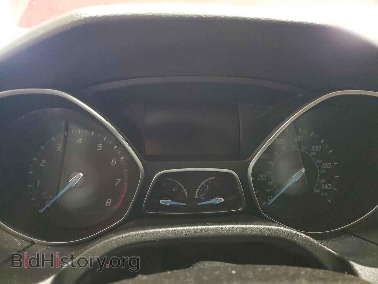 2014 Ford FOCUS (VIN 1FADP3F2XEL297670) — photo 9 of 15