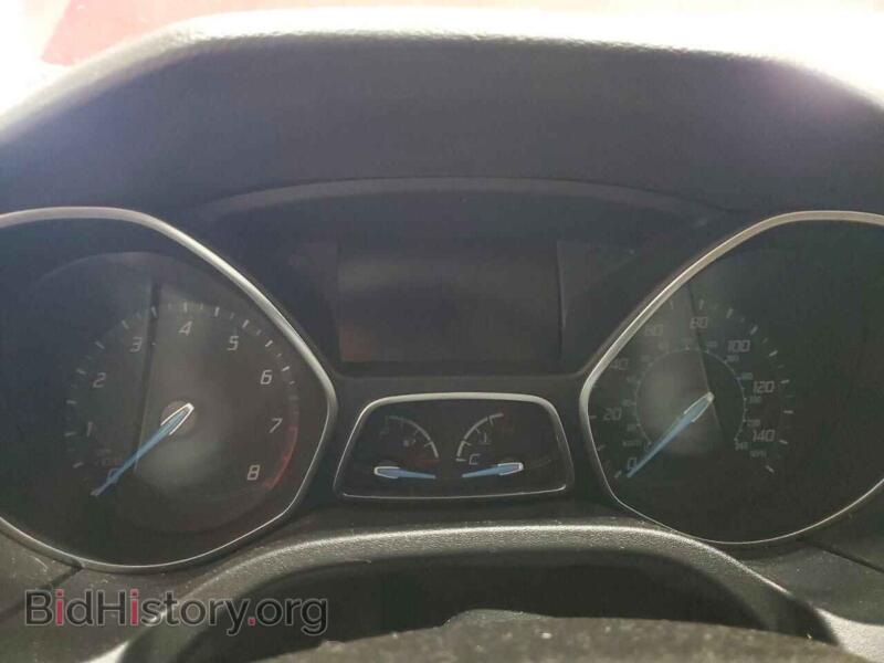 2014 Ford FOCUS (VIN 1FADP3F2XEL297670) — photo 9 of 15