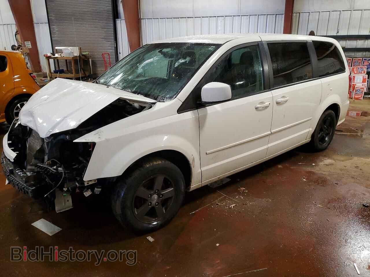 Photo 2D4RN3DG7BR635374 - DODGE CARAVAN 2011