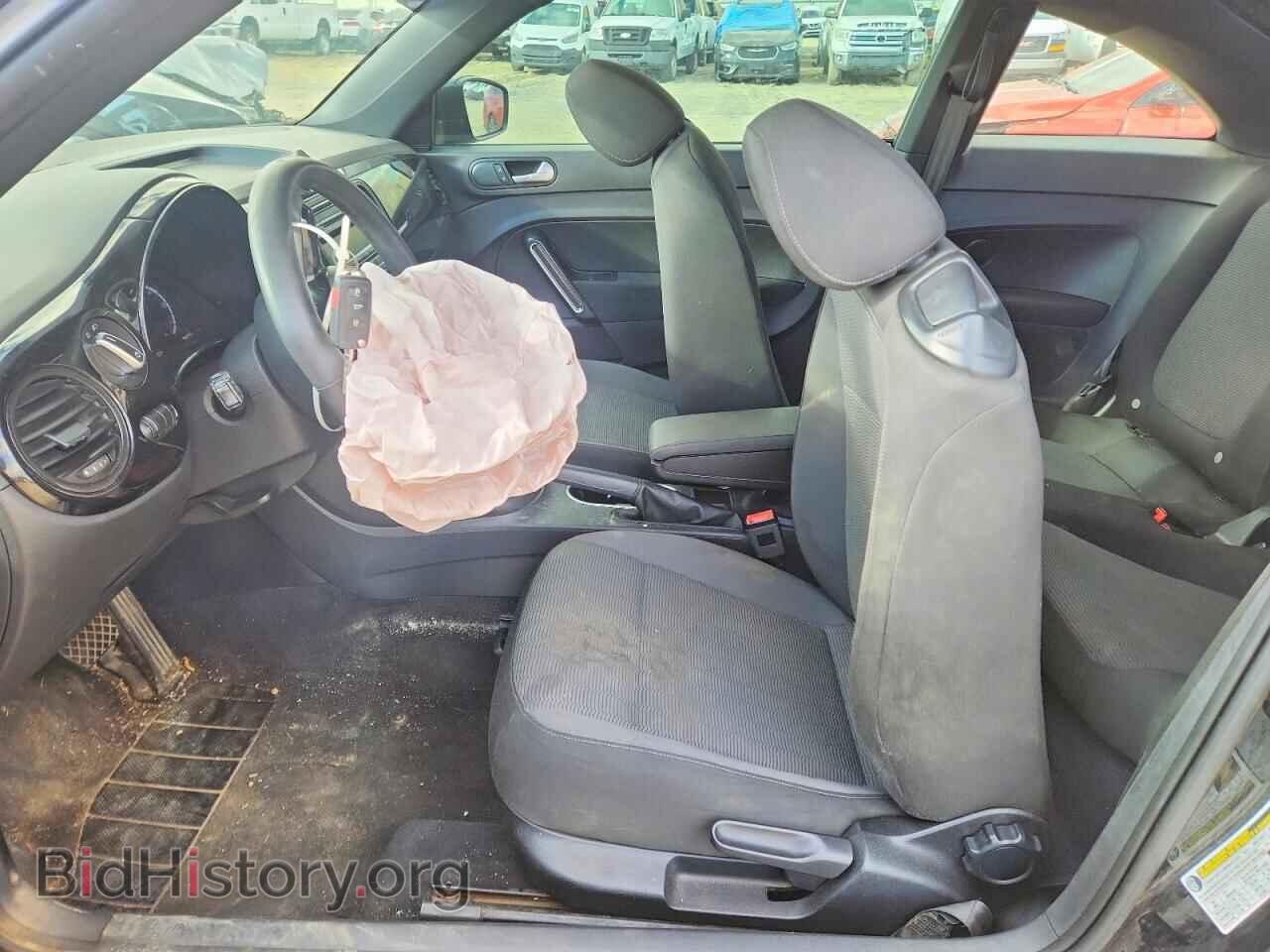 2014 VOLKSWAGEN BEETLE - VIN: 3VWF17ATXEM652859 - Фото 7