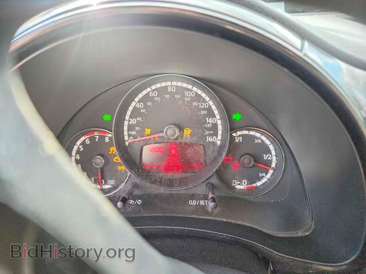 2014 VOLKSWAGEN BEETLE - VIN: 3VWF17ATXEM652859 - Фото 9