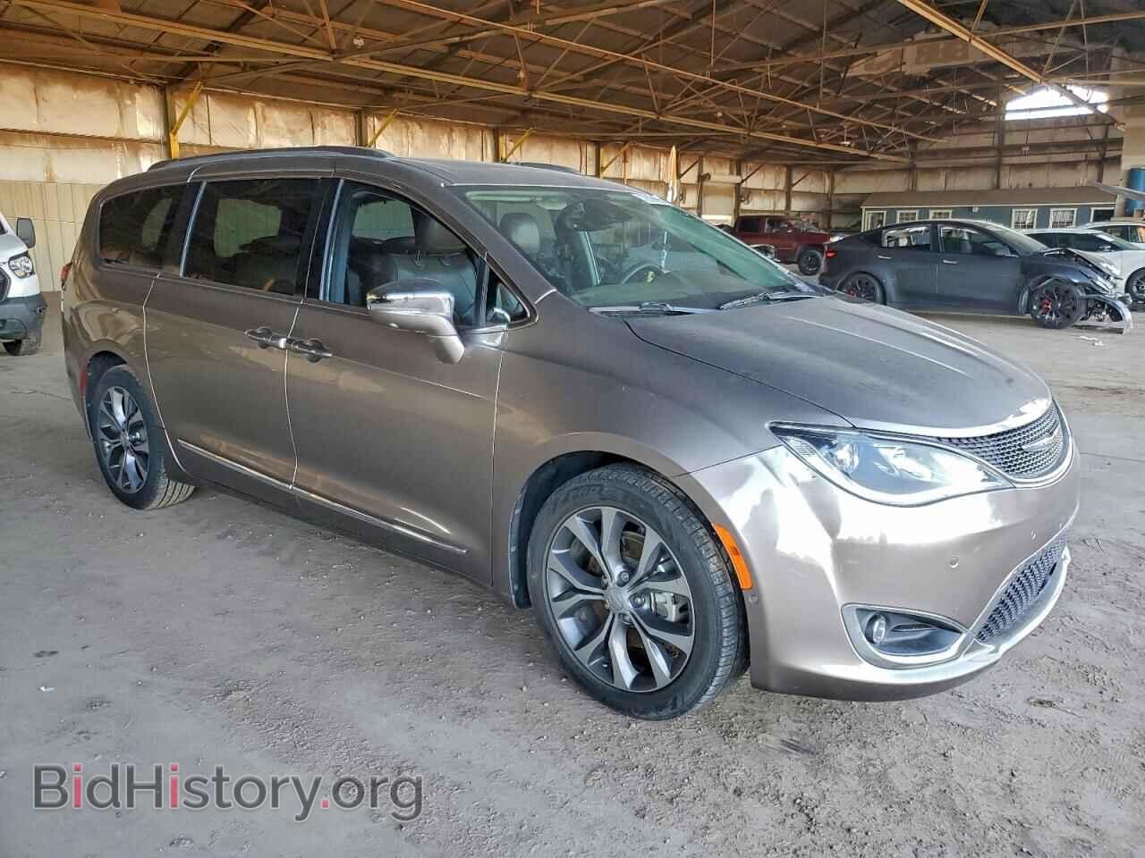 2017 CHRYSLER PACIFICA - VIN: 2C4RC1GG9HR817329 - Фото 4