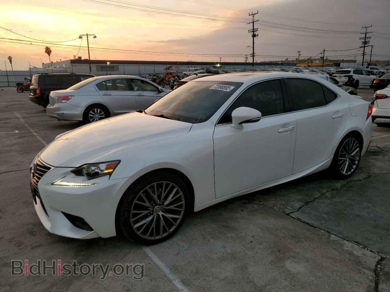 Photo JTHBA1D29G5004728 - LEXUS IS 2016