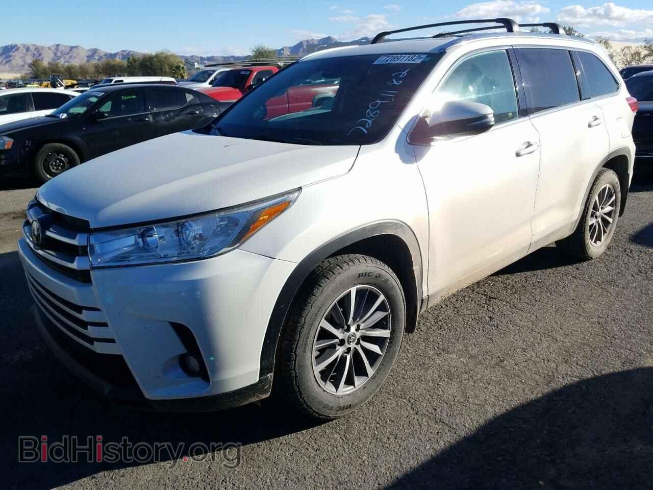 Фотография 5TDJZRFH3KS567704 - TOYOTA HIGHLANDER 2019