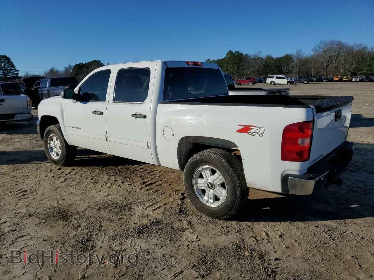 2013 CHEVROLET SILVERADO - VIN: 3GCPKSE70DG361949 - Фото 2