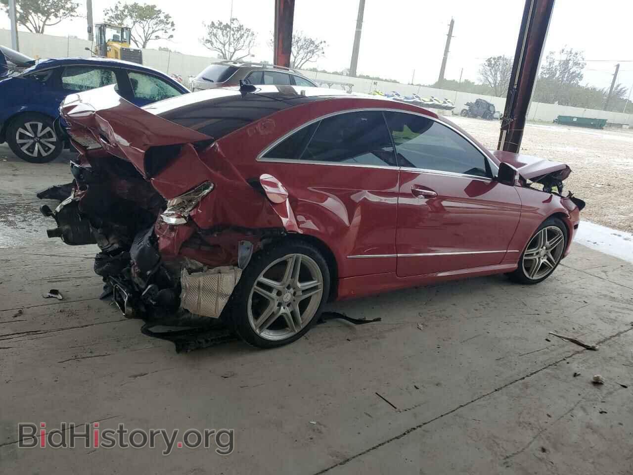 2011 MERCEDES-BENZ E-CLASS - VIN: WDDKJ7CB2BF086851 - Фото 3