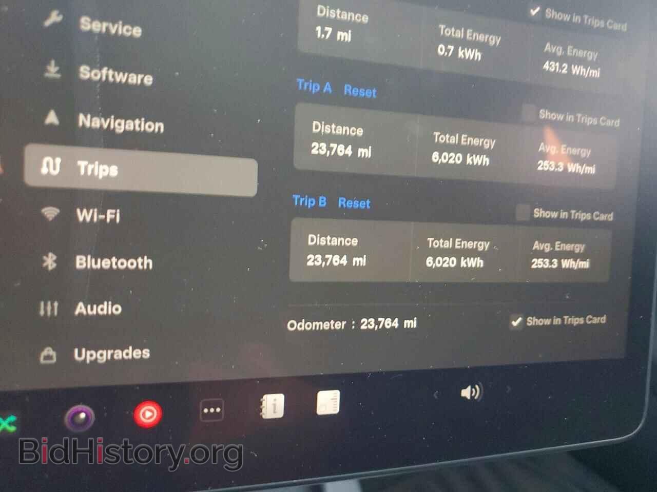 2024 TESLA MODEL Y - VIN: 7SAYGDEF1RA323961 - Фото 9