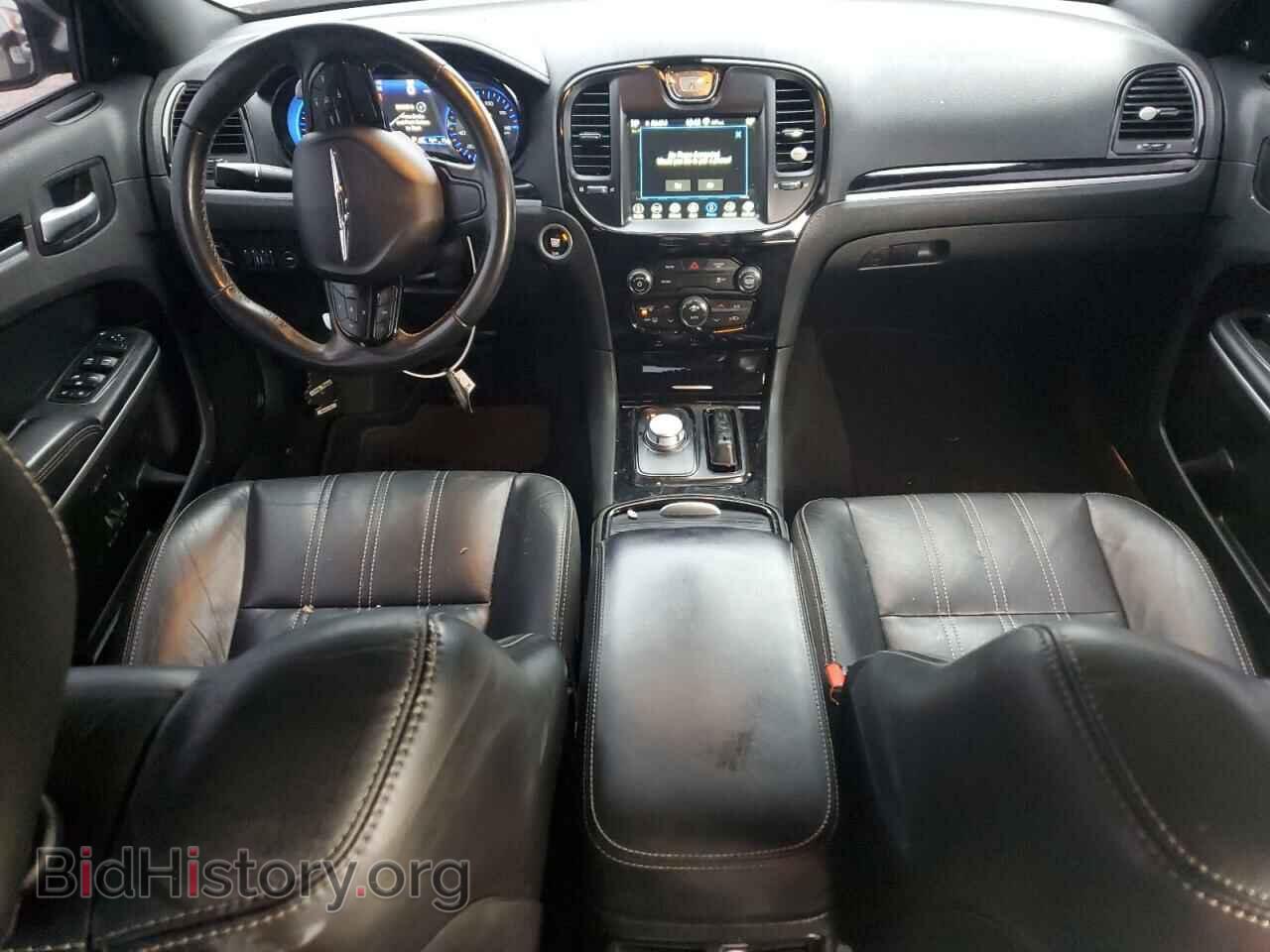2019 CHRYSLER 300 - VIN: 2C3CCAGG2KH539705 - Photo 8