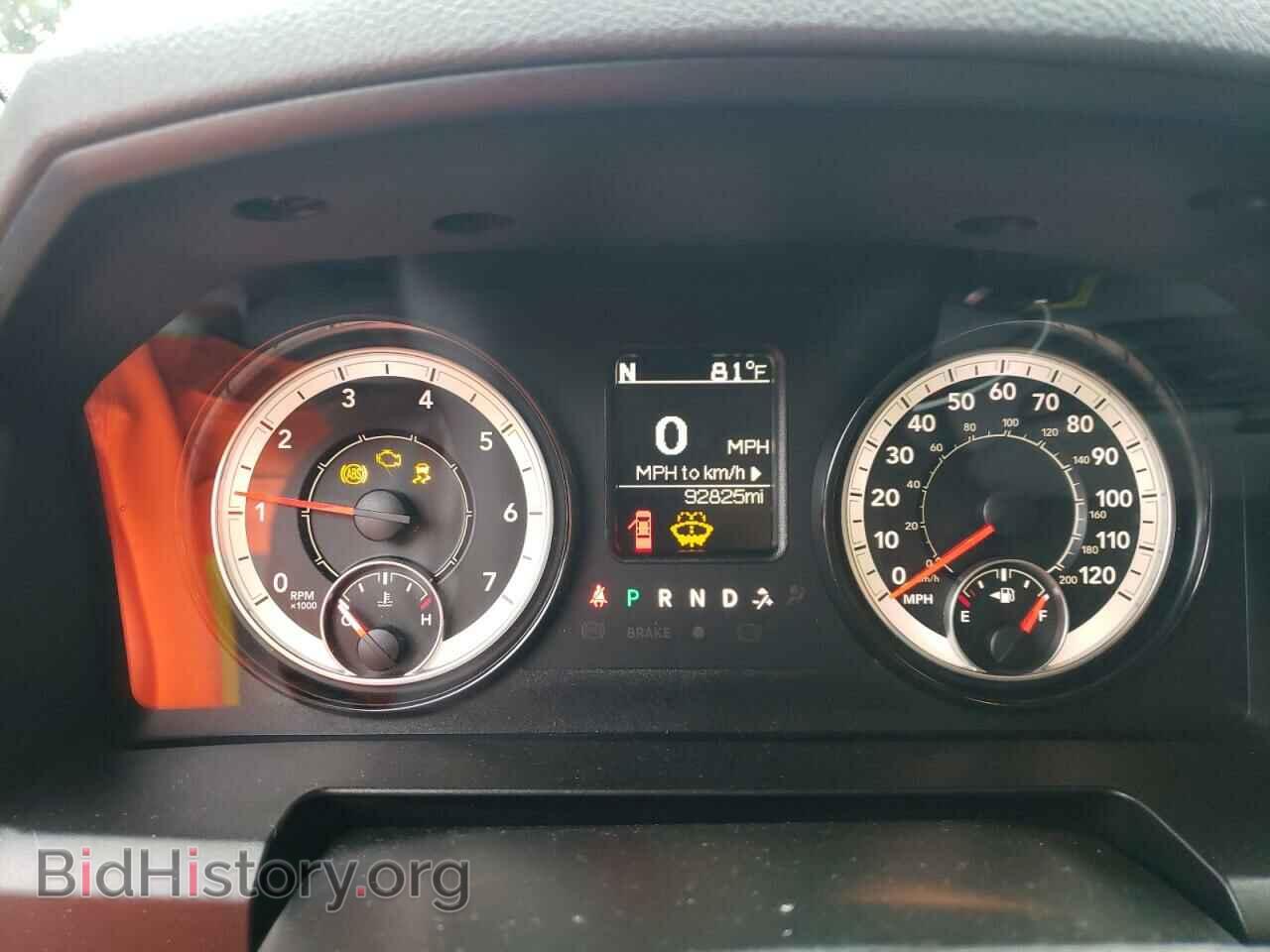 2019 RAM 1500 - VIN: 1C6RR6FG6KS500439 - Фото 9