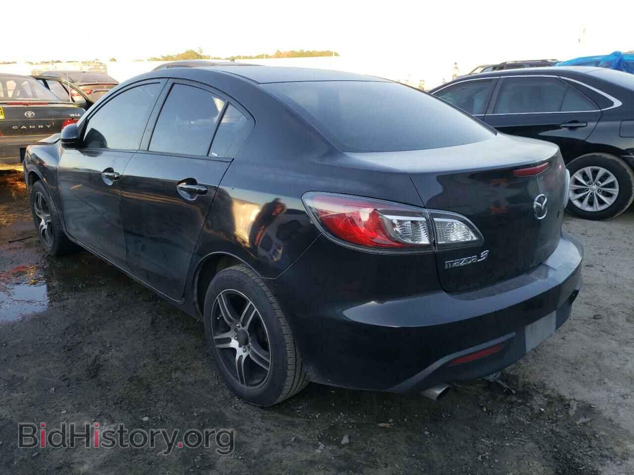 2011 MAZDA 3 - VIN: JM1BL1UF0B1446862 - Фото 2