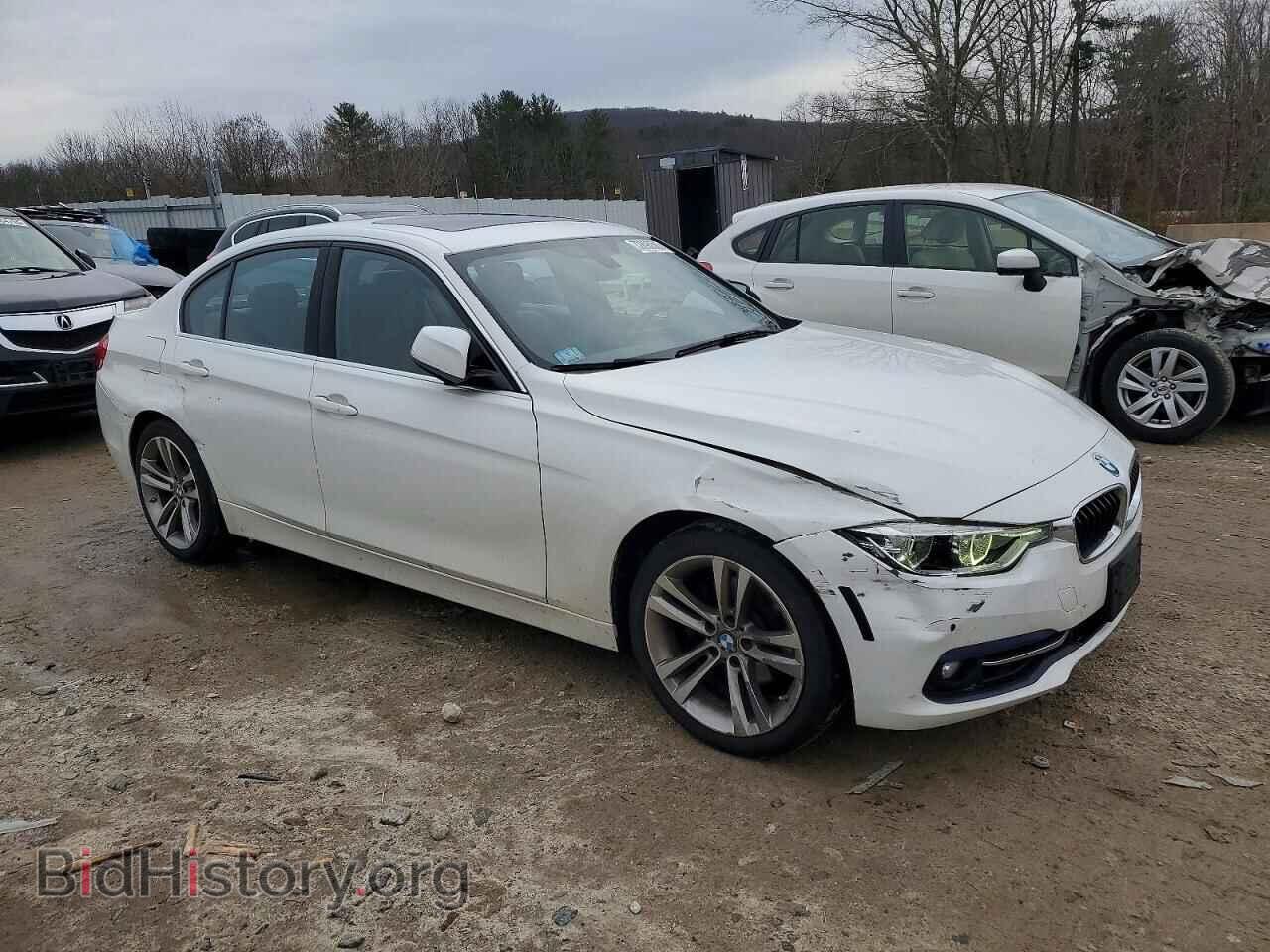 2017 BMW 3 SERIES - VIN: WBA8D9C35HA005019 - Фото 4
