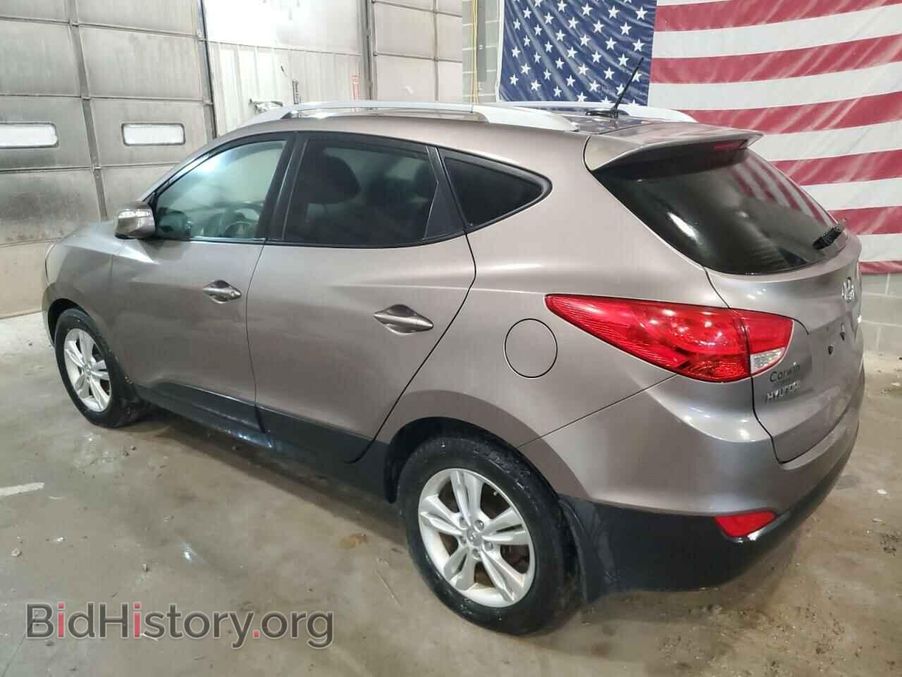 2012 HYUNDAI TUCSON - VIN: KM8JUCAC3CU544018 - Фото 2