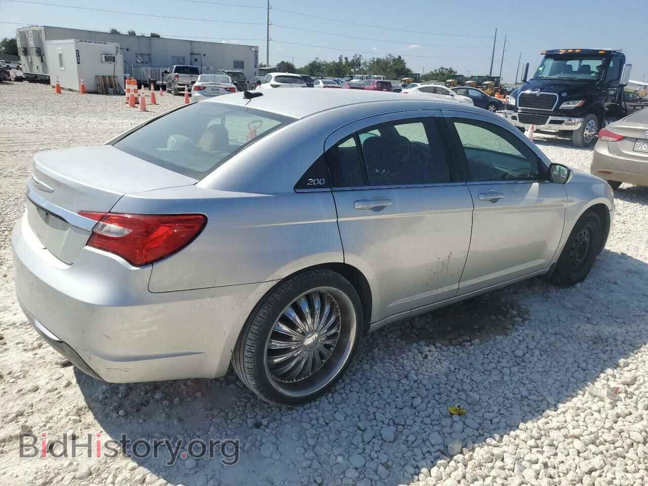 2012 CHRYSLER 200 - VIN: 1C3CCBAB3CN139132 - Фото 3