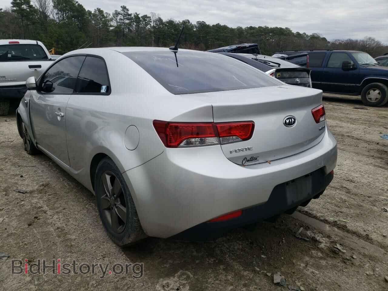 2011 KIA FORTE - VIN: KNAFU6A24B5354950 - Фото 2