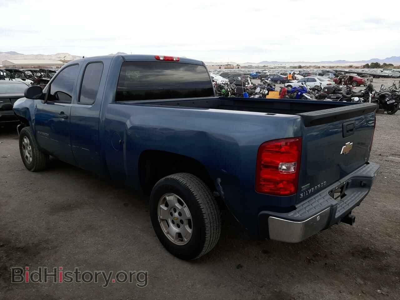 2011 CHEVROLET SILVERADO - VIN: 1GCRCSE04BZ143843 - Фото 2