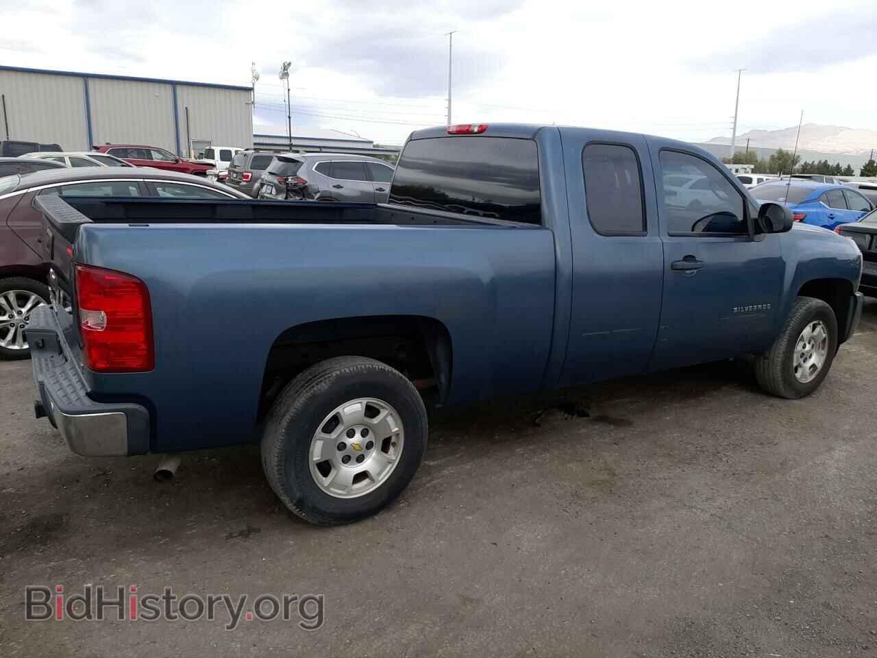 2011 CHEVROLET SILVERADO - VIN: 1GCRCSE04BZ143843 - Фото 3
