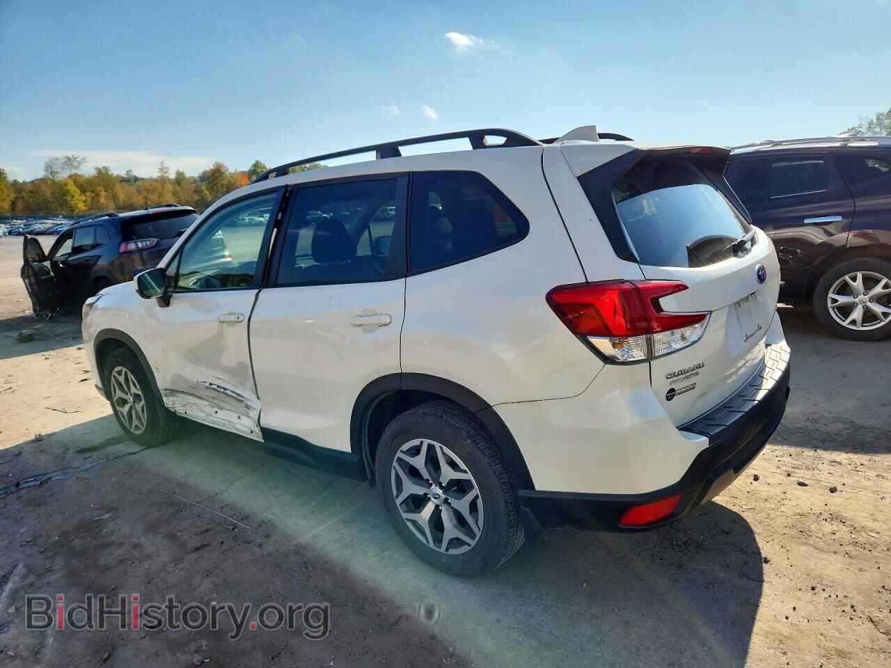 2022 SUBARU FORESTER - VIN: JF2SKAEC2NH419215 - Photo 2