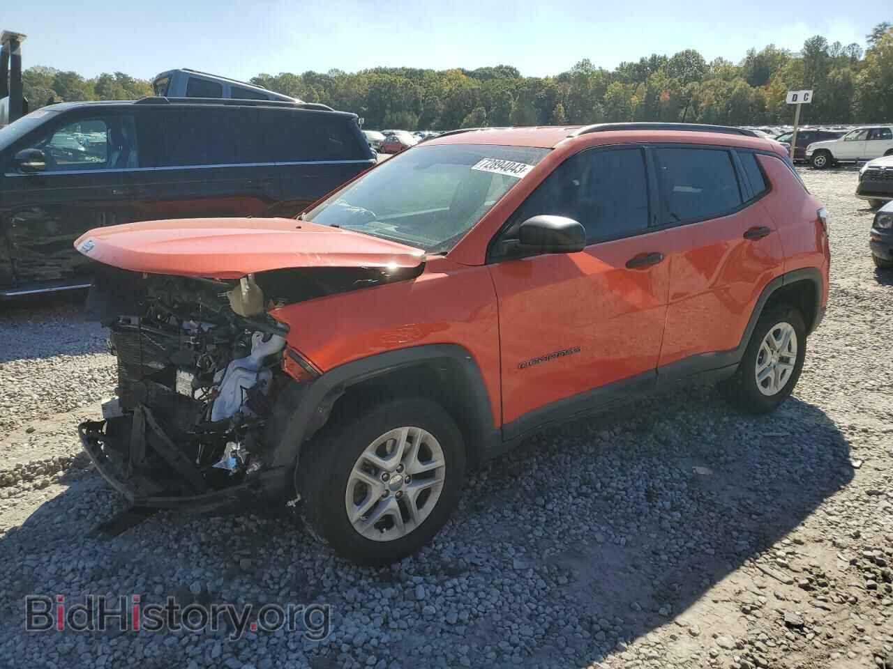 Фотография 3C4NJDAB5JT190828 - JEEP COMPASS 2018