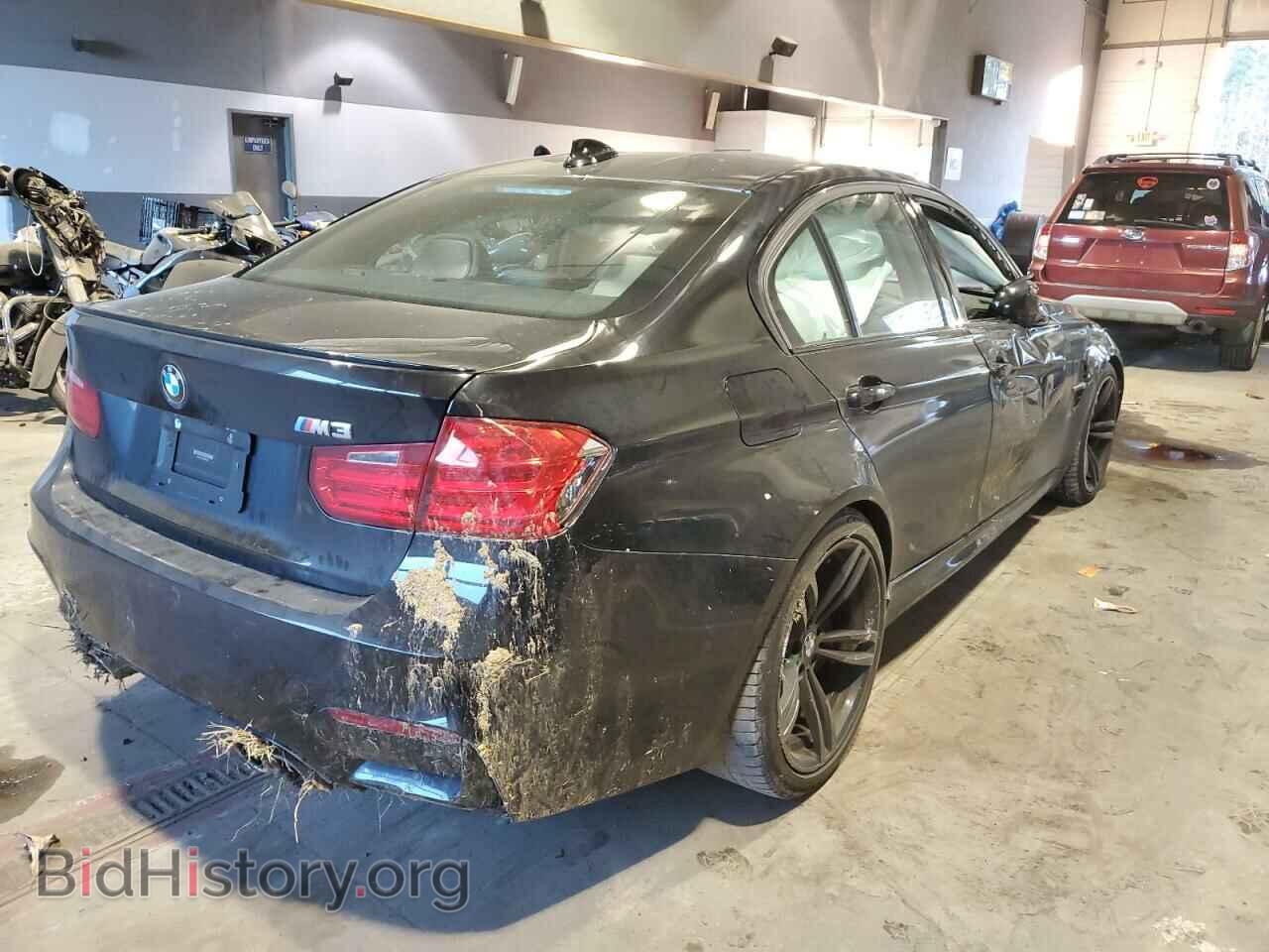 2015 BMW M3 - VIN: WBS3C9C55FP803542 - Фото 3