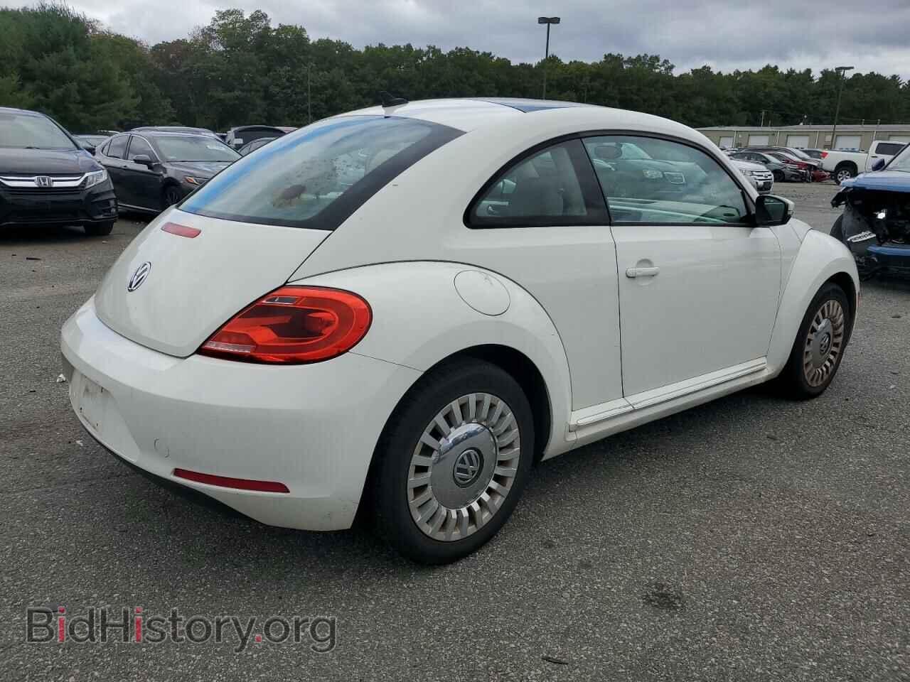 2014 VOLKSWAGEN BEETLE - VIN: 3VWJX7AT0EM608779 - Фото 3