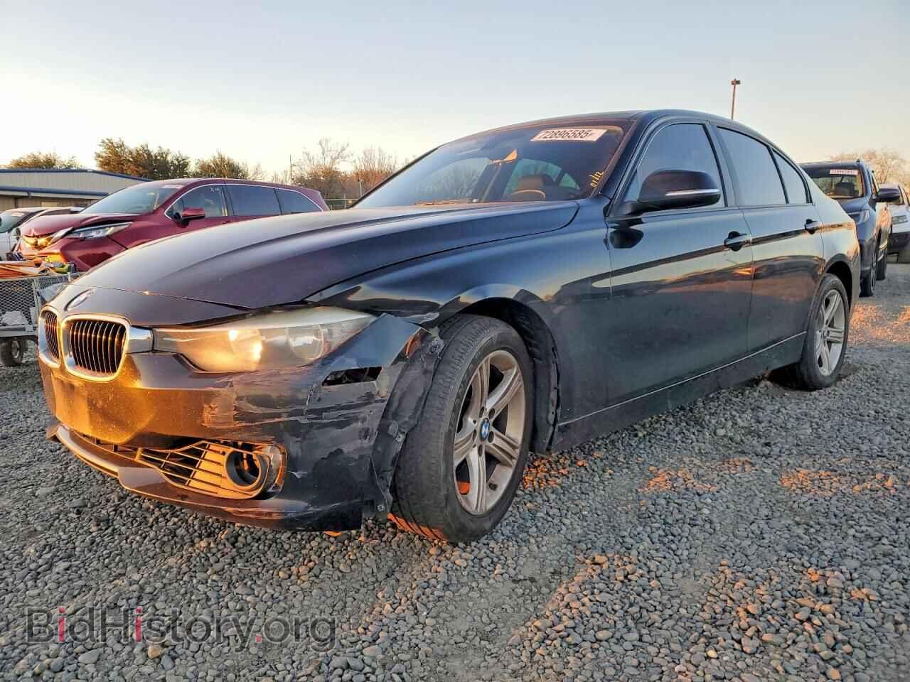 Photo WBA3C1C56DF443867 - BMW 3 SERIES 2013