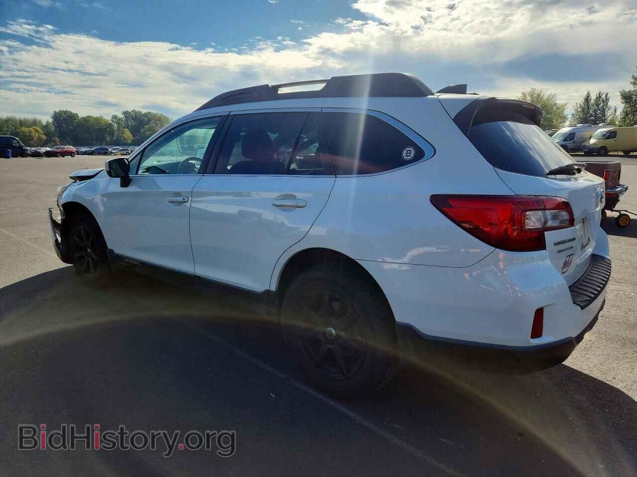 2017 SUBARU OUTBACK - VIN: 4S4BSACC8H3404281 - Photo 2