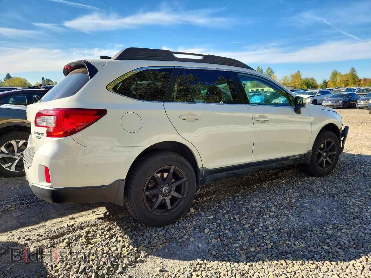 2017 SUBARU OUTBACK - VIN: 4S4BSACC8H3404281 - Photo 3