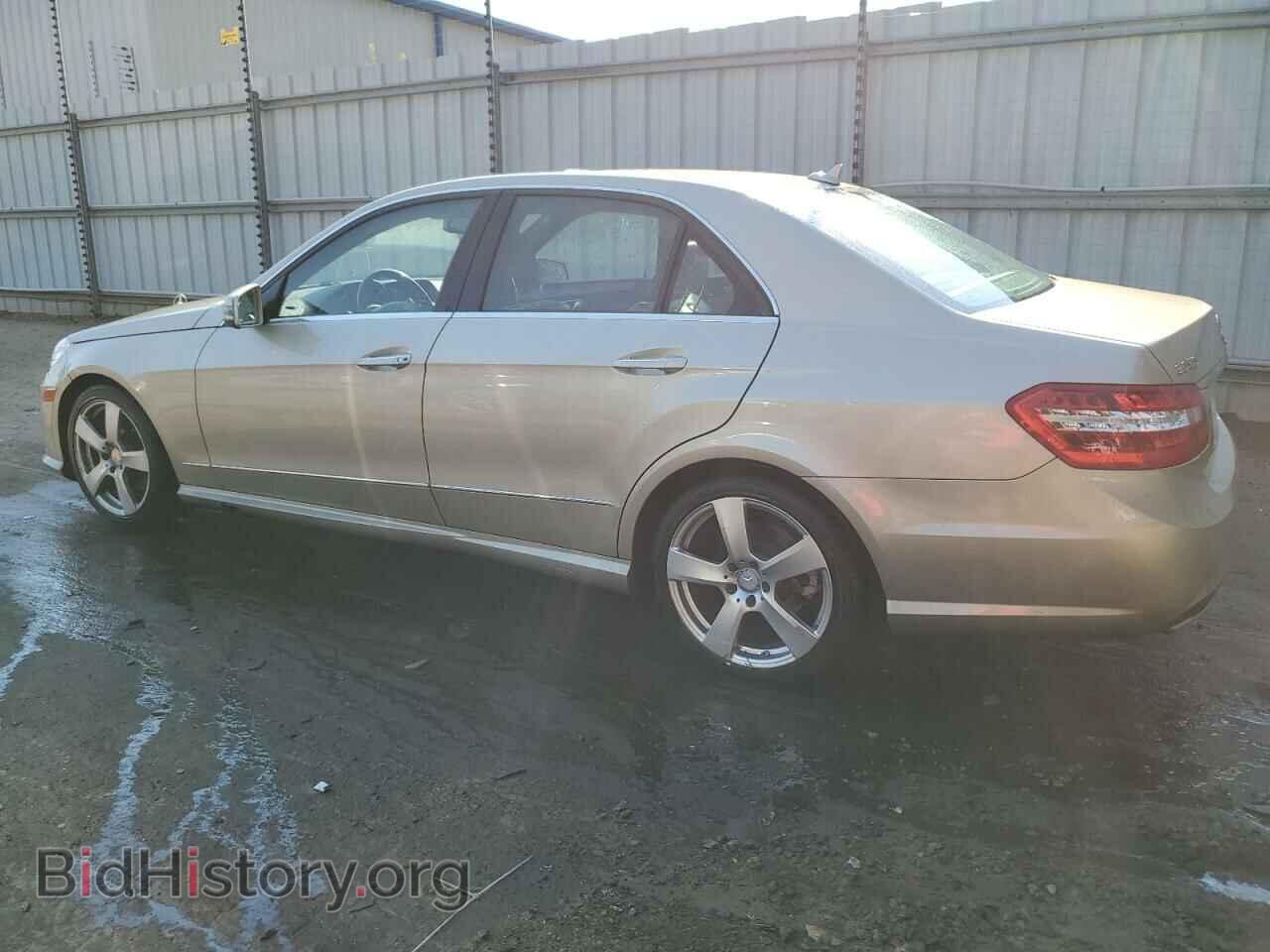 2010 MERCEDES-BENZ E-CLASS - VIN: WDDHF5GB7AA097866 - Фото 2