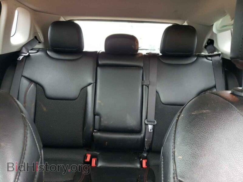 2021 Jeep COMPASS (VIN 3C4NJDDBXMT564981) — фото 10 из 14