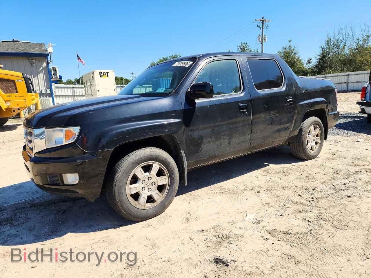 Photo 5FPYK1F49BB453574 - HONDA RIDGELINE 2011