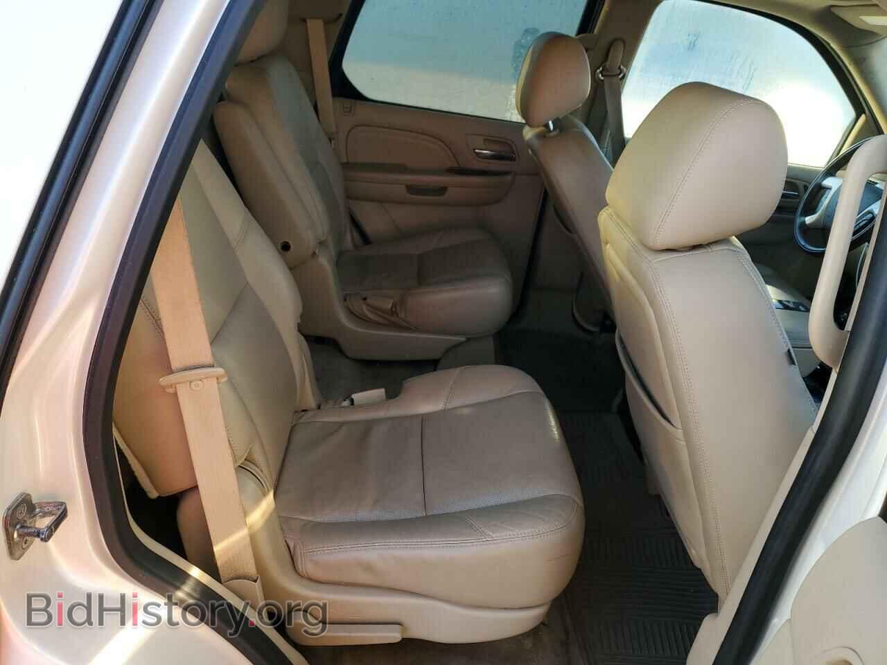 2011 CADILLAC ESCALADE - VIN: 1GYS4CEF5BR395894 - Photo 11