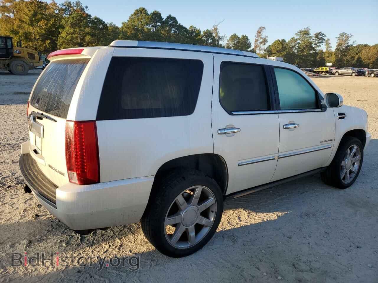 2011 CADILLAC ESCALADE - VIN: 1GYS4CEF5BR395894 - Photo 3