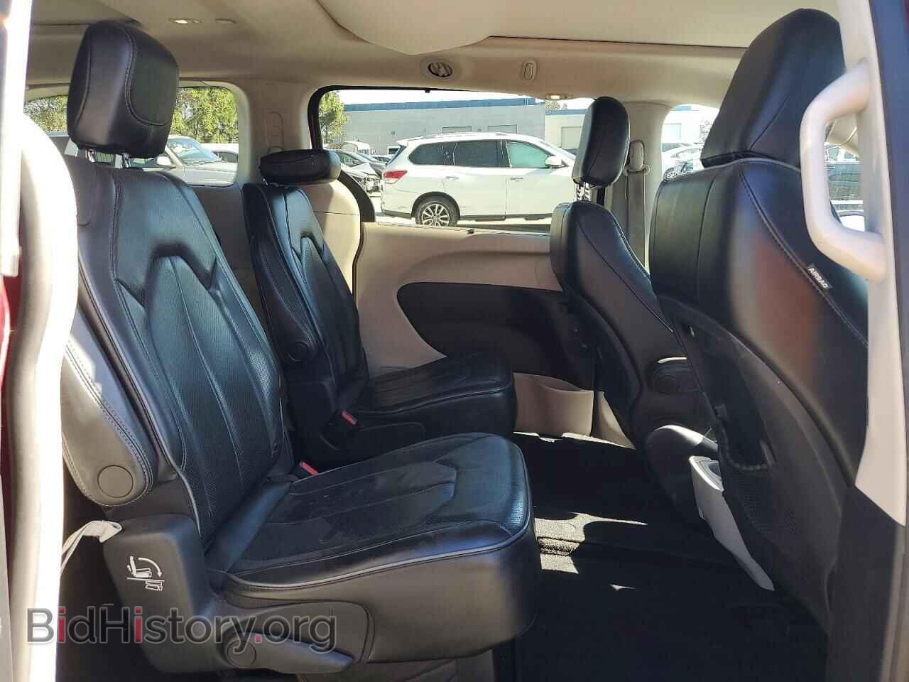 2019 CHRYSLER PACIFICA - VIN: 2C4RC1GG5KR730244 - Фото 11
