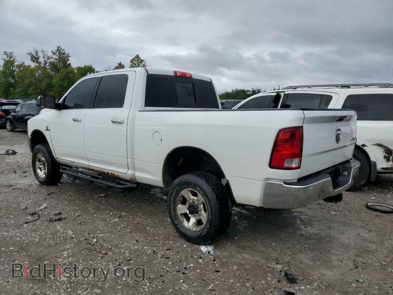 2013 RAM All Models - VIN: 3C6UR5DL4DG518940 - Фото 2