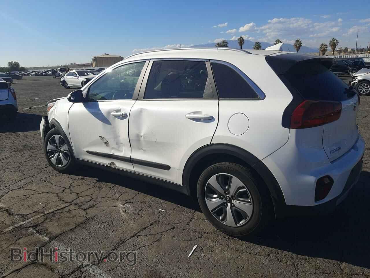 2021 KIA NIRO - VIN: KNDCB3LC9M5471524 - Фото 2