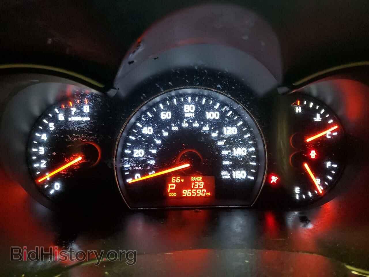 2014 KIA SORENTO - VIN: 5XYKTCA68EG525927 - Фото 9