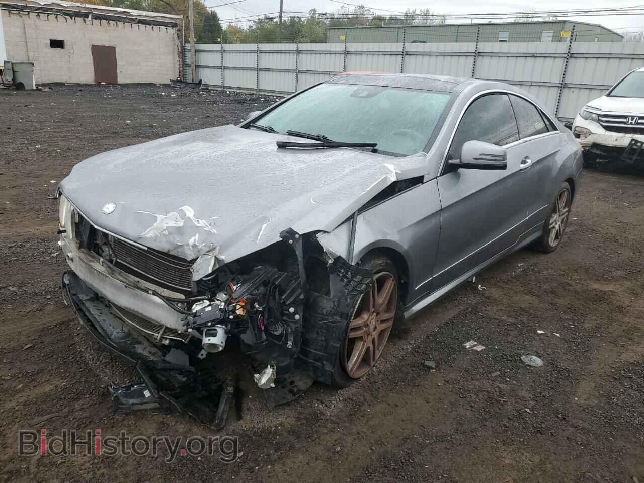 Photo WDDKJ7CB9AF037273 - MERCEDES-BENZ E-CLASS 2010
