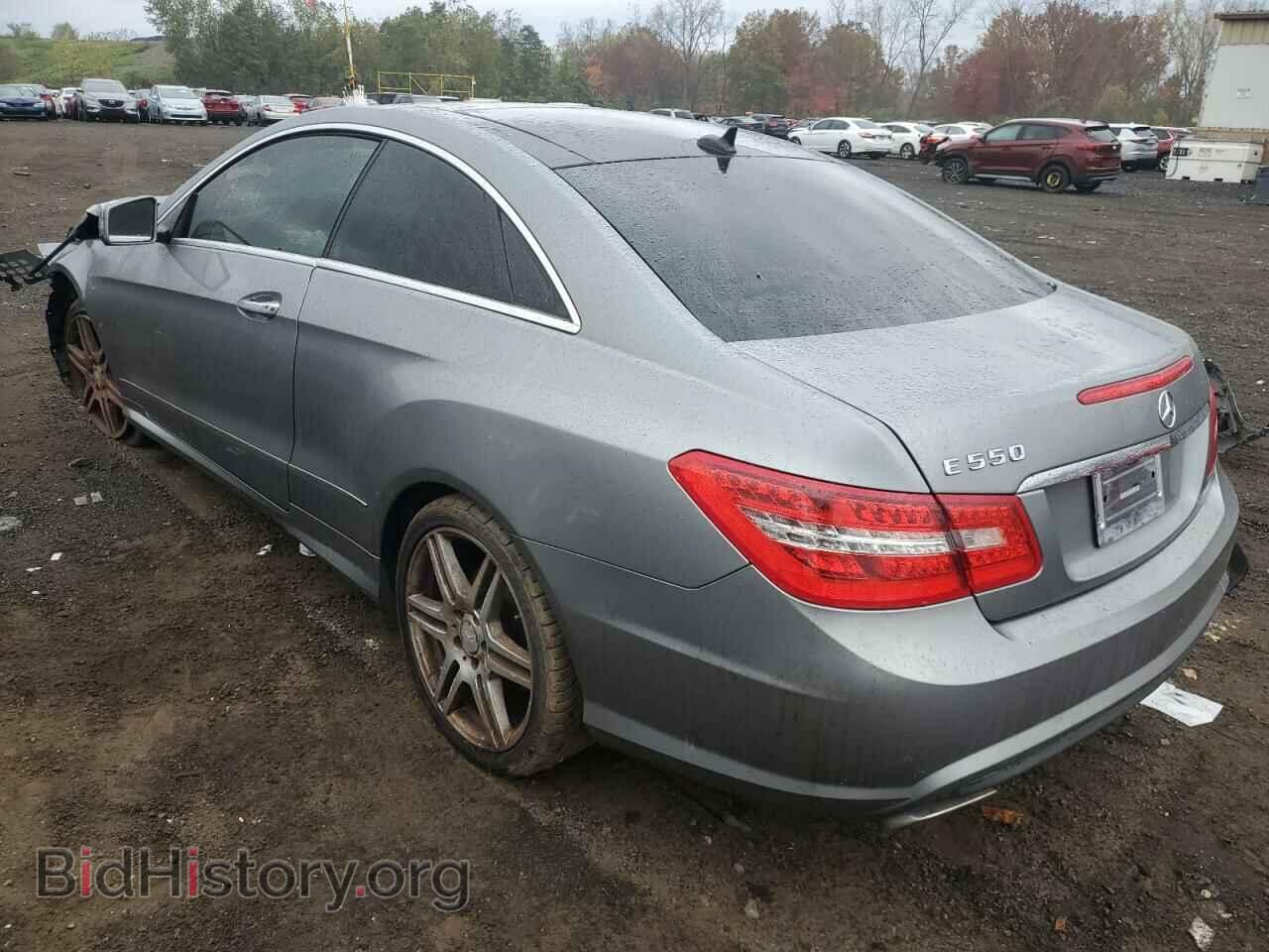 2010 MERCEDES-BENZ E-CLASS - VIN: WDDKJ7CB9AF037273 - Фото 2