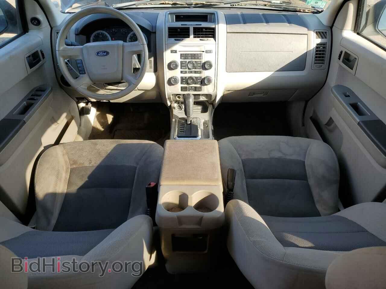 2008 FORD ESCAPE - VIN: 1FMCU93Z38KE48812 - Фото 8