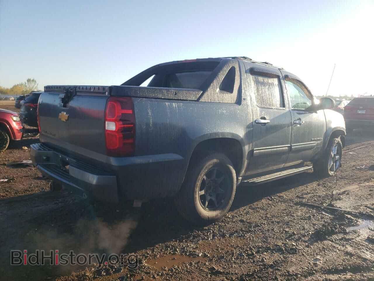 2012 CHEVROLET AVALANCHE - VIN: 3GNTKFE7XCG213738 - Фото 3