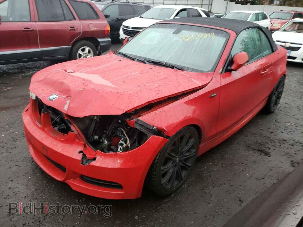 Photo WBAUN7C52BVM24639 - BMW 1 SERIES 2011