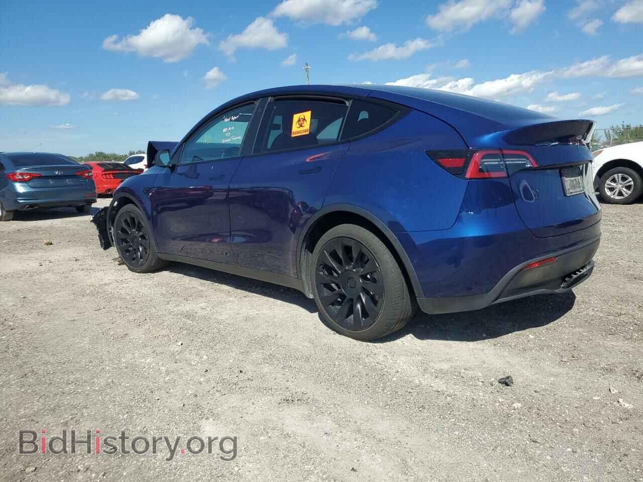 2022 TESLA MODEL Y - VIN: 7SAYGDEE7NF480821 - Фото 2