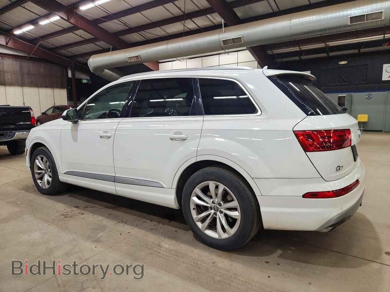 2018 AUDI Q7 - VIN: WA1LABF79JD030404 - Photo 2