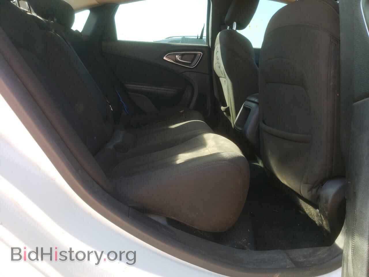 2015 CHRYSLER 200 - VIN: 1C3CCCAB9FN724209 - Фото 10