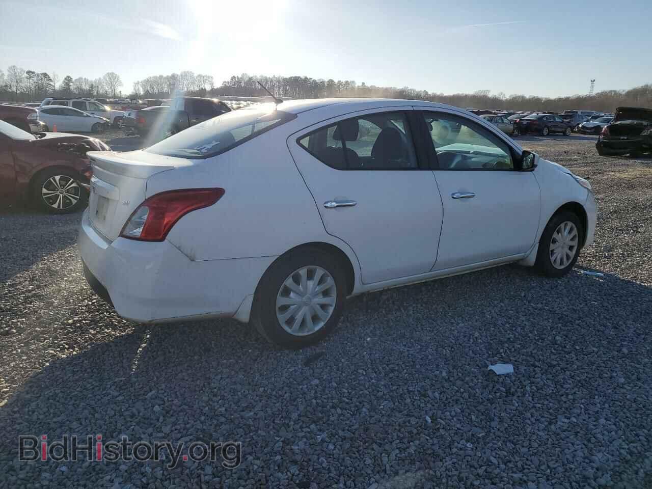 2017 NISSAN VERSA - VIN: 3N1CN7AP6HL825318 - Фото 3