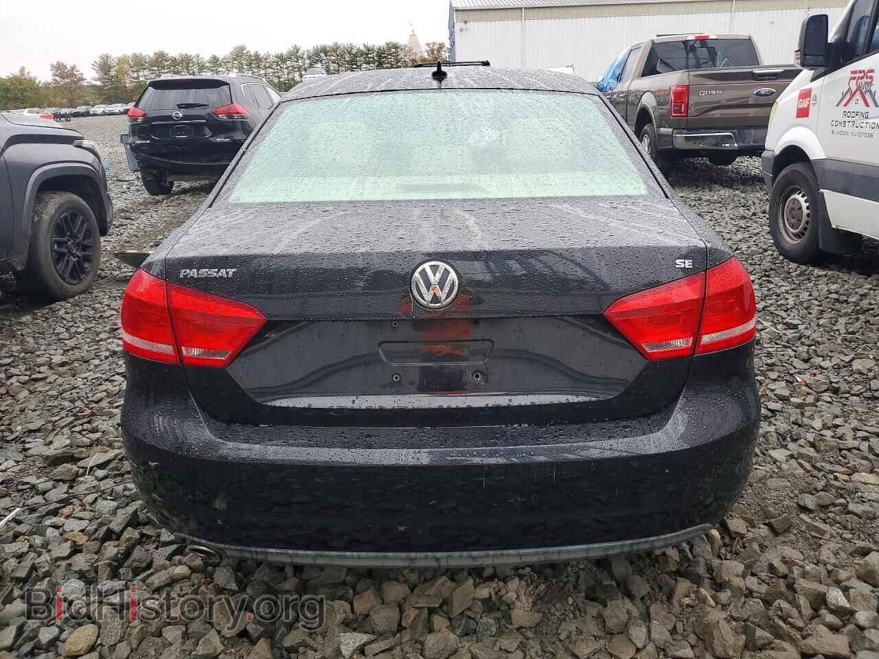 2012 Volkswagen PASSAT (VIN 1VWBP7A33CC006543) — фото 6 из 12
