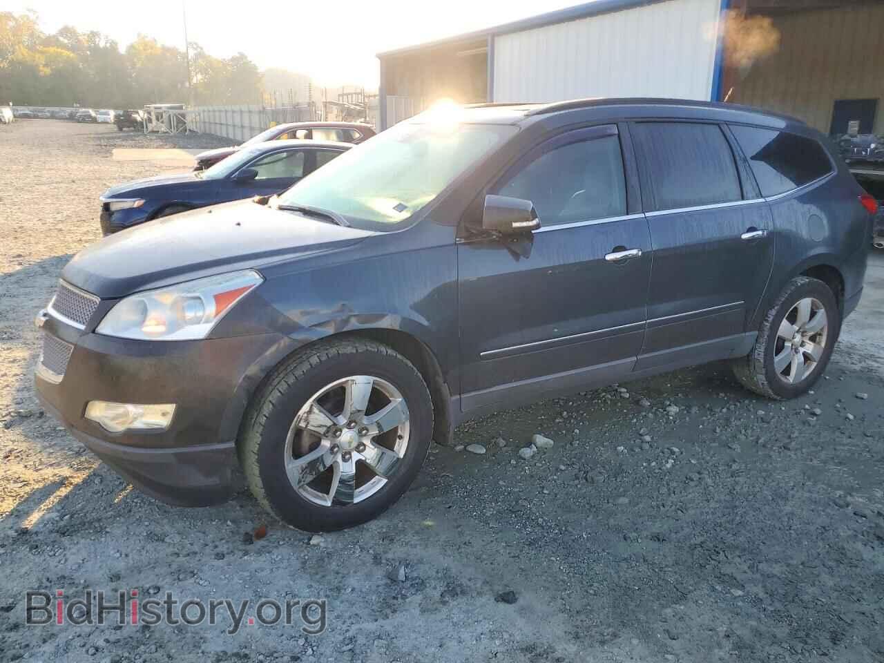 Фотография 1GNKVLED8BJ283646 - CHEVROLET TRAVERSE 2011
