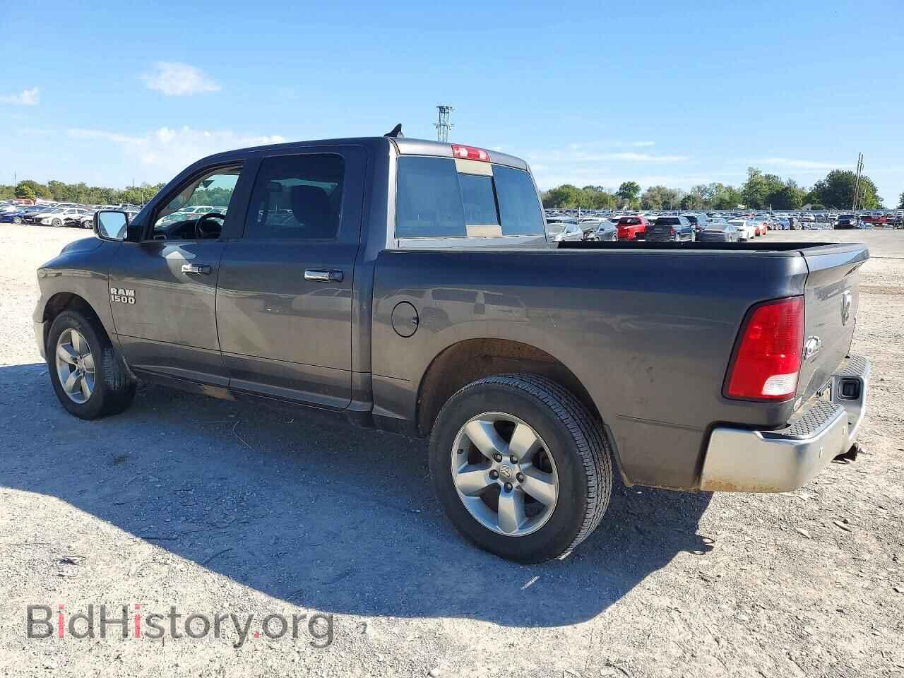 2017 RAM 1500 - VIN: 1C6RR7LG7HS632256 - Photo 2