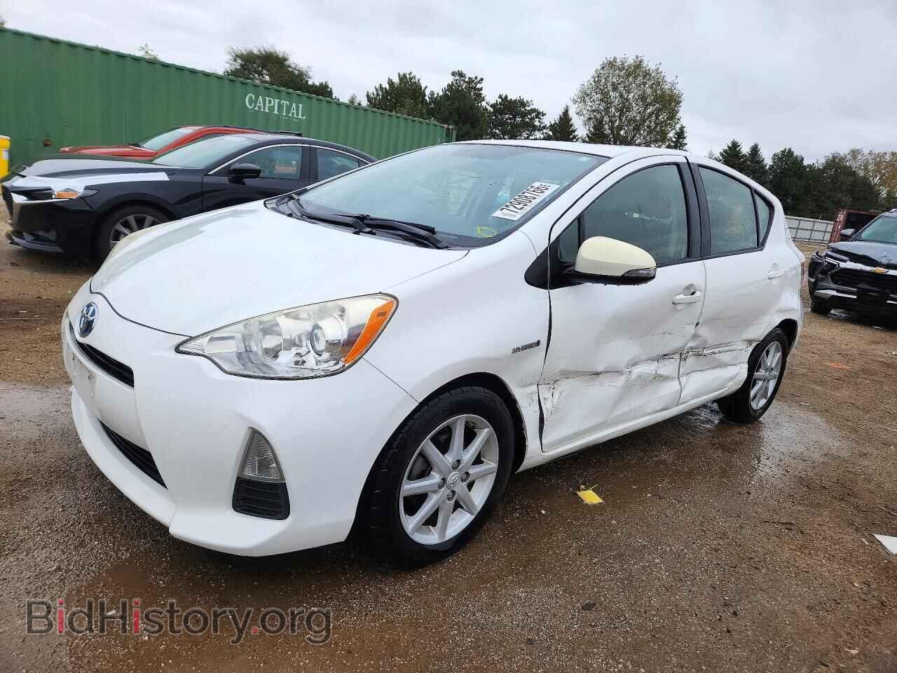 Фотография JTDKDTB35D1058871 - TOYOTA PRIUS 2013