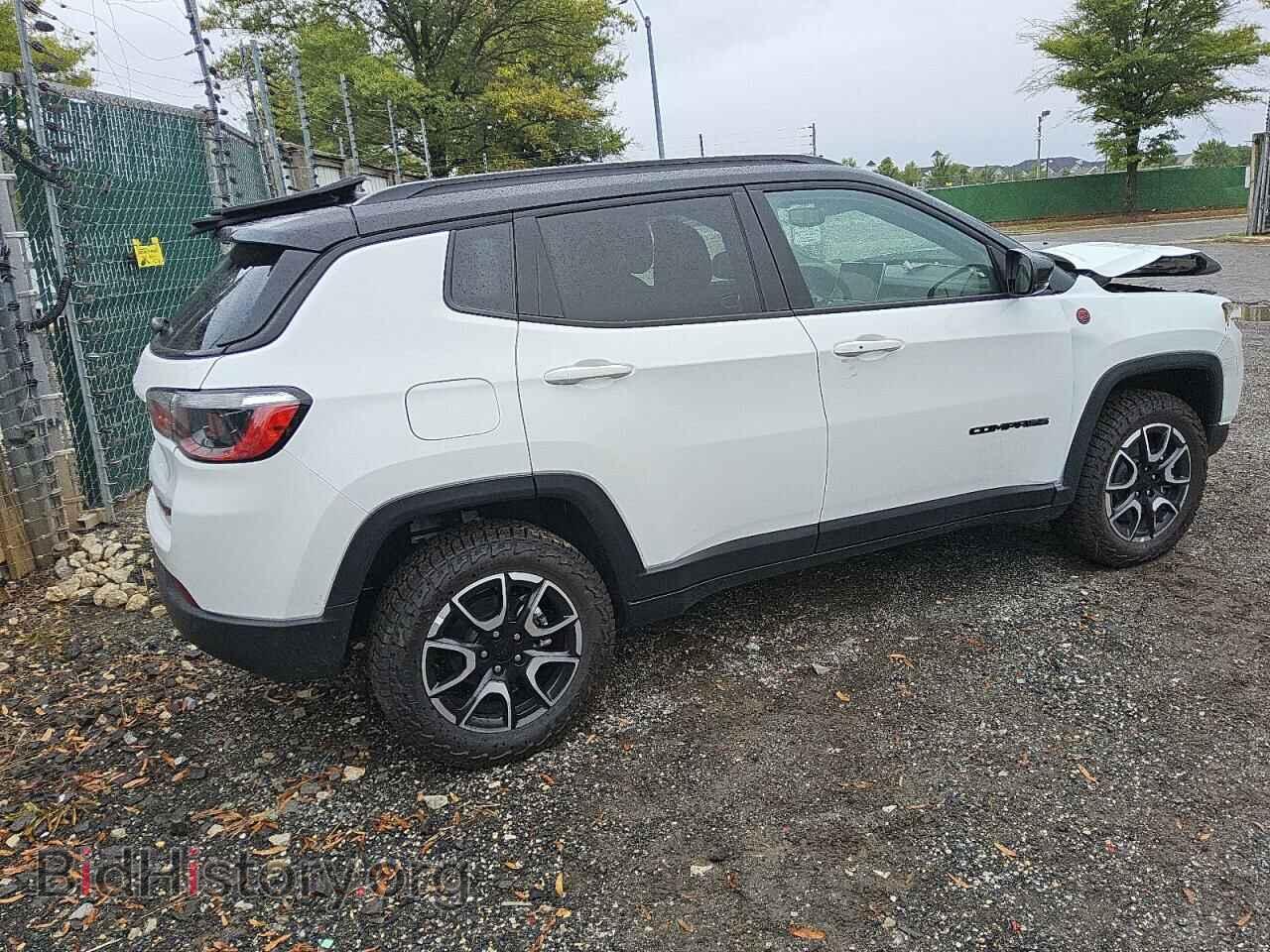2024 JEEP COMPASS - VIN: 3C4NJDDN6RT144782 - Фото 3